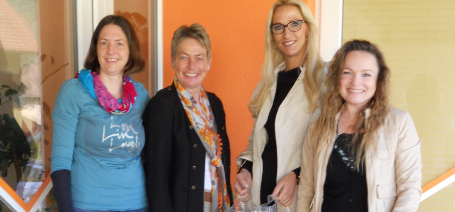 Lions Club spendet für Jungfamilien bei vitamin R