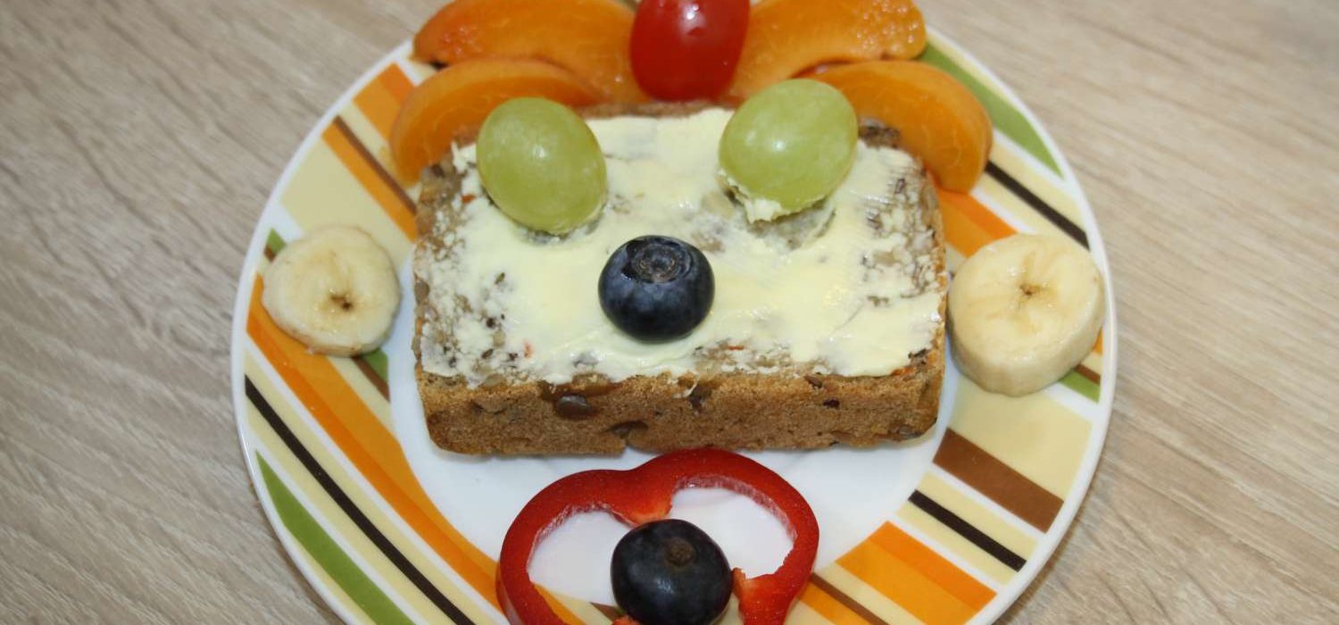 Ernährung für Frauen mit Kinderwunsch, in Schwangerschaft und Stillzeit