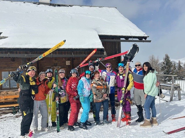 Retro-Schitag mit Spendensammlung